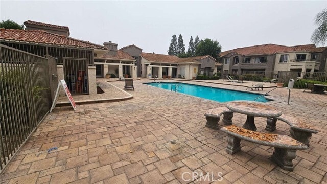 Building Photo - 1020 Vista Del Cerro Dr