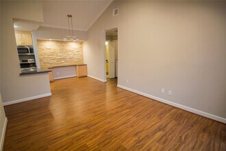 Building Photo - 2300 Augusta Dr