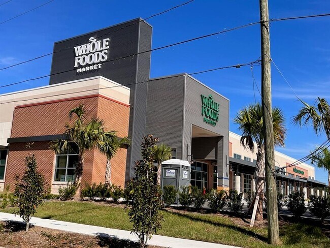 Building Photo - 1601-1611 11th St N