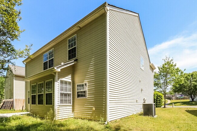 Building Photo - 1421 Jordans Pond Ln