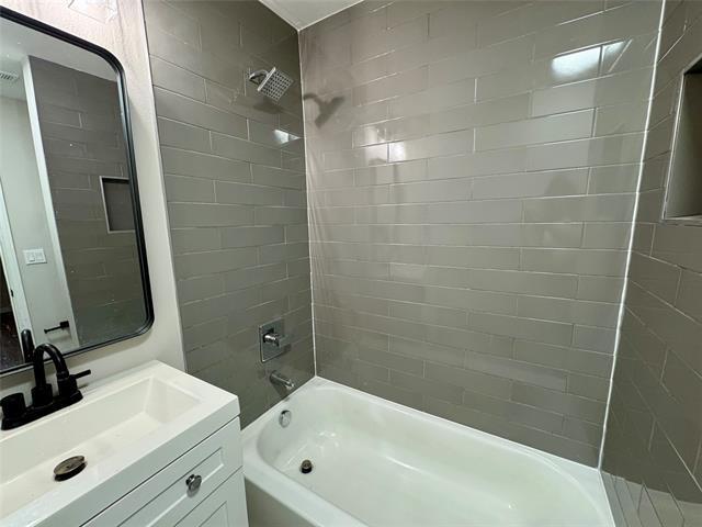 Building Photo - 3809 Patman St