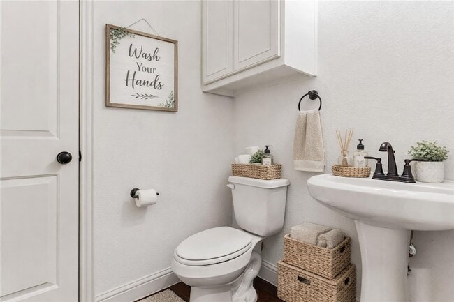 Building Photo - 2634 Dodson St