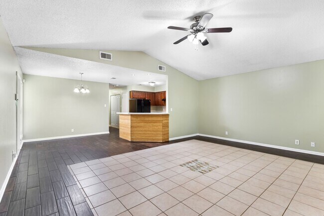 Building Photo - 6808 Betty Levy