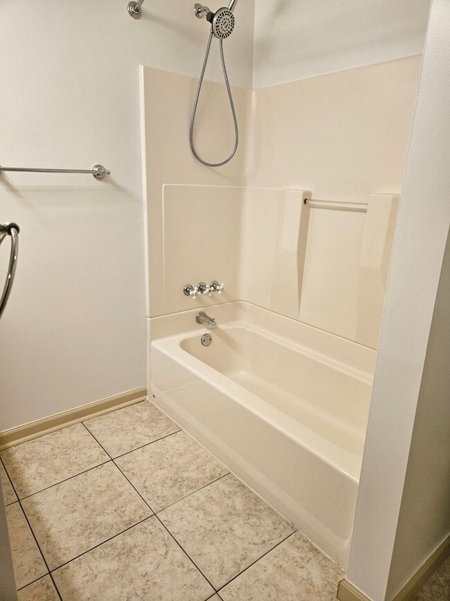 Building Photo - 798RUNVILLER