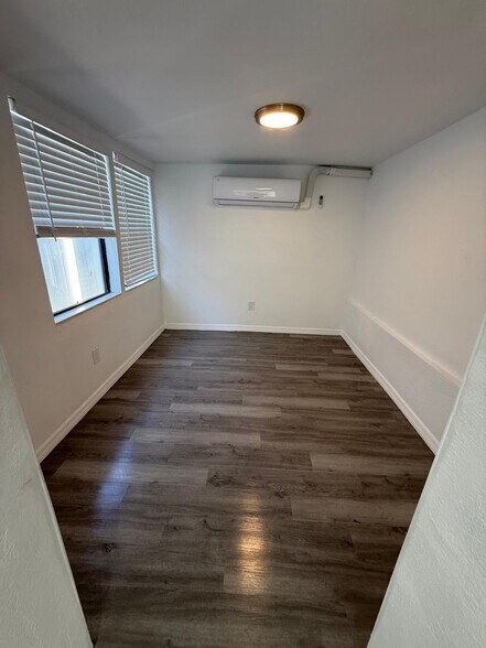 Building Photo - 13115 3rd St E