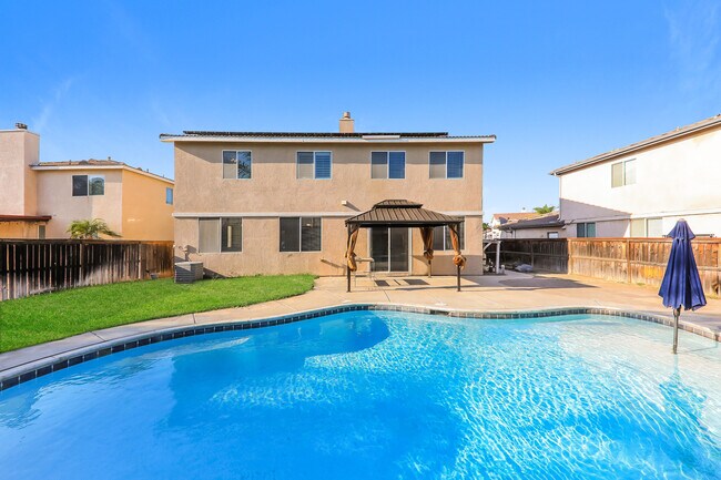 Building Photo - 26831 Rancho Serena St