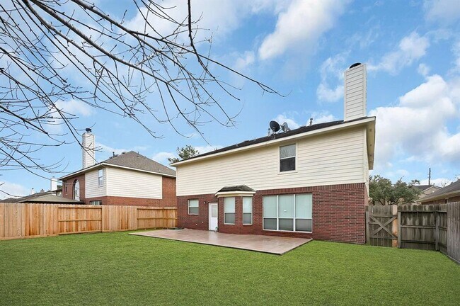 Building Photo - 19902 Big Canyon Dr