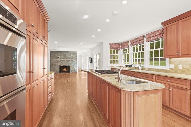 Building Photo - 4810 Rockwood Pkwy NW