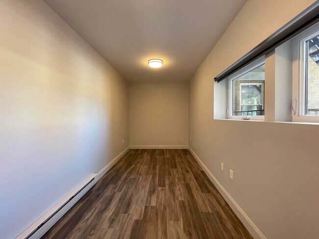 Building Photo - 25 Lowell St