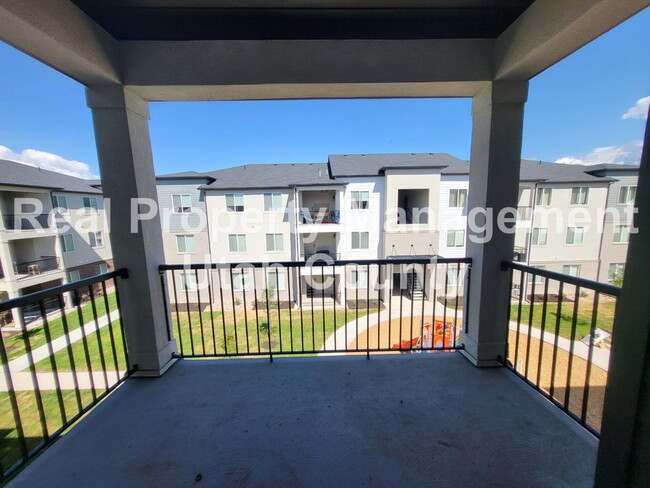 Primary Photo - Small Pet Friendly Lehi Condo