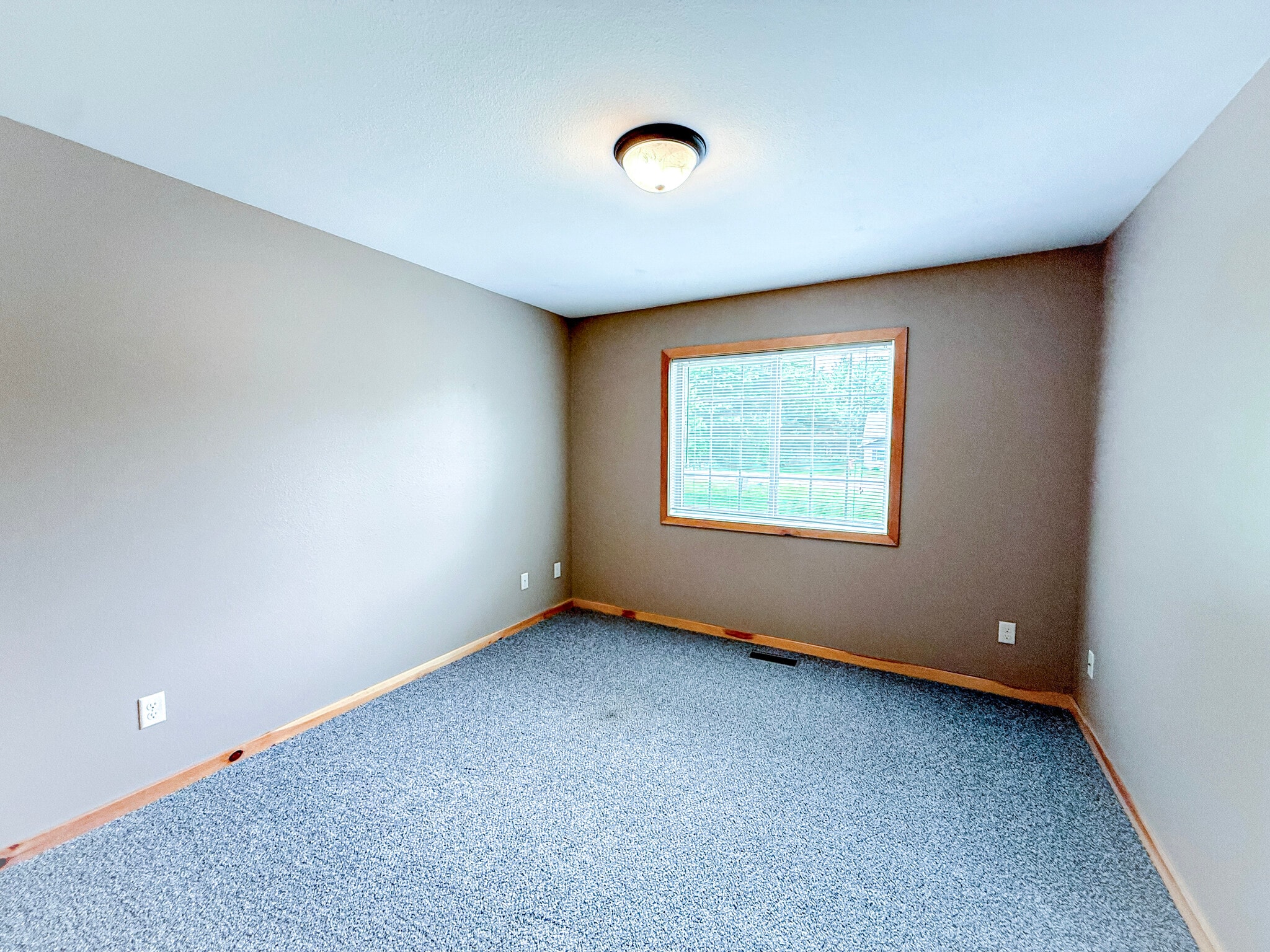 Building Photo - N7768 567th St