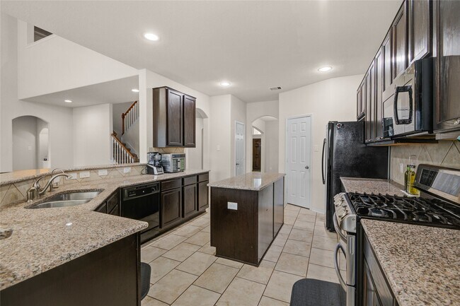 Building Photo - 2810 Verdant Spg Trl