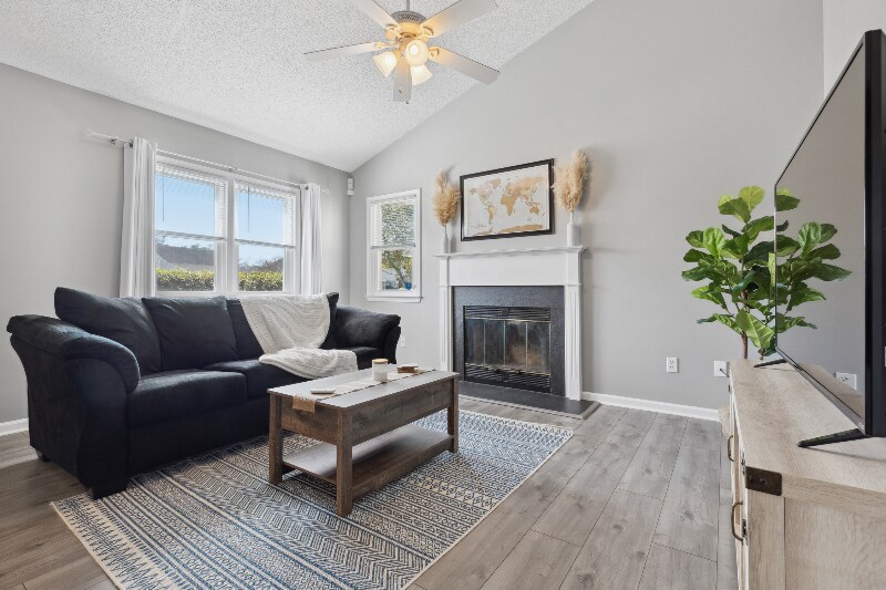 Building Photo - 6707 Low Bush Ct