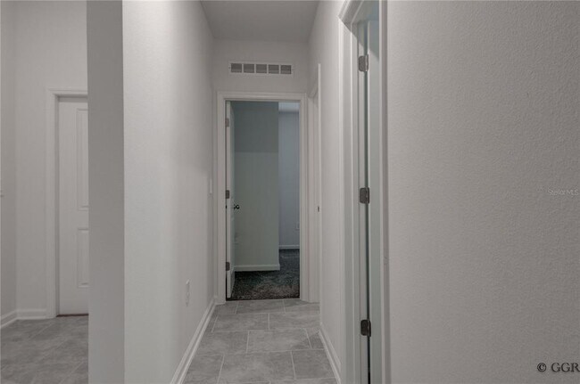 Building Photo - 4840 Edensbridge Ln