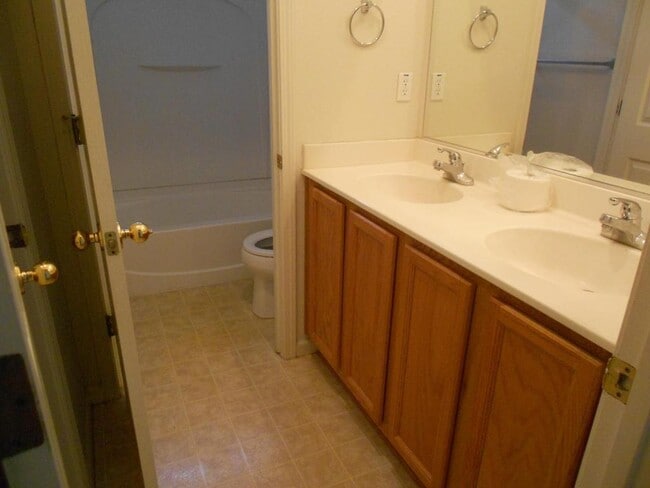 Building Photo - 4458 Everson Way