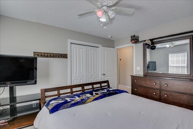 Building Photo - 847 Williford Run Dr