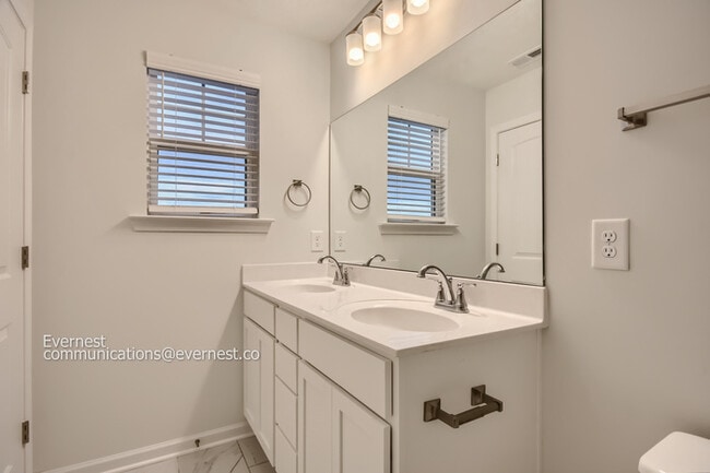 Building Photo - 351 Raines Ct