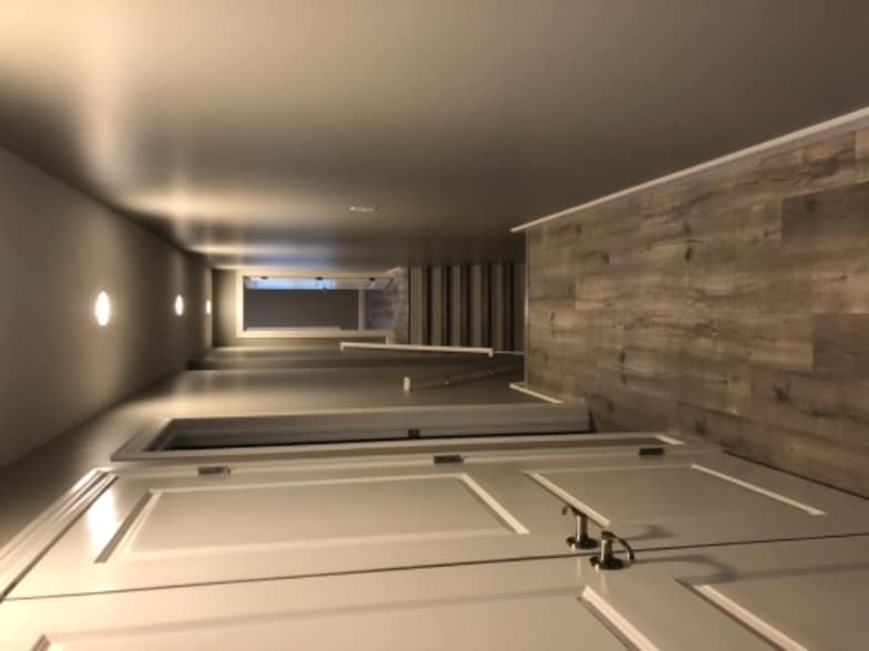 Building Photo - 628 Davis St