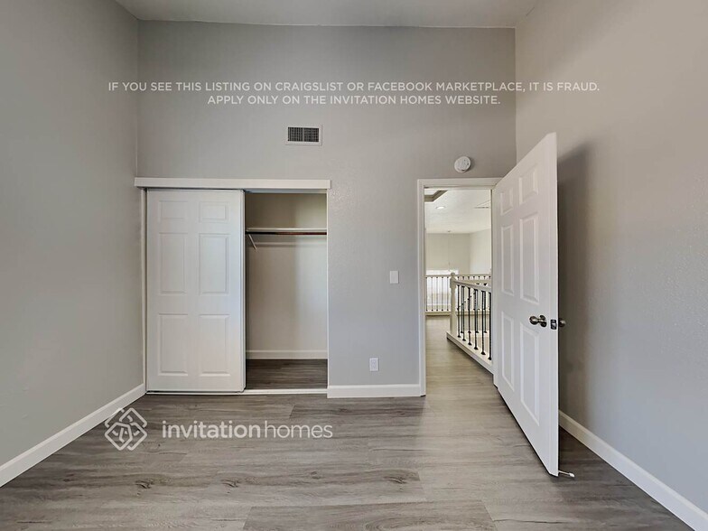 Building Photo - 4052 Tawny Meadow Way