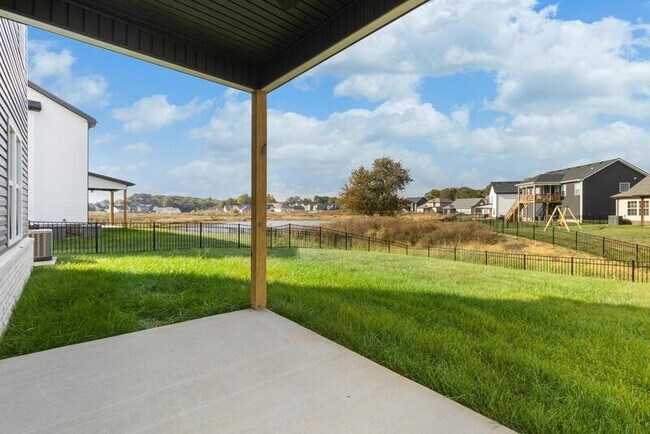 Building Photo - 2616 Rafiki Dr