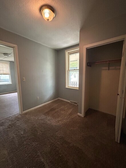 Office Space - 1604 10th St S