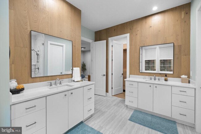 Building Photo - 43442 Croson Ln