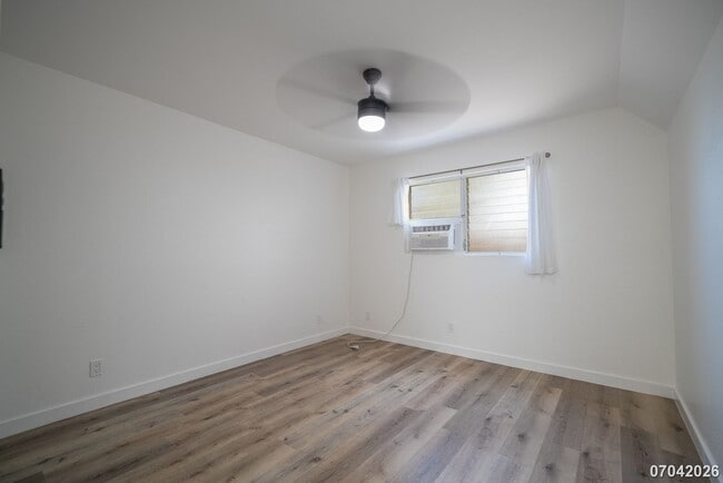 Building Photo - Rarely available ground floor townhome unit! 2 bdrm/2 bath/1 parking at Waiau Gardens Villa in Pe...