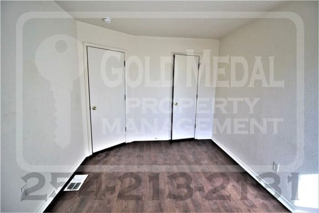 Building Photo - 4008 Pilgram Dr