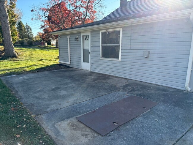 Building Photo - 2 Bedroom 1 Bathroom in Middletown!