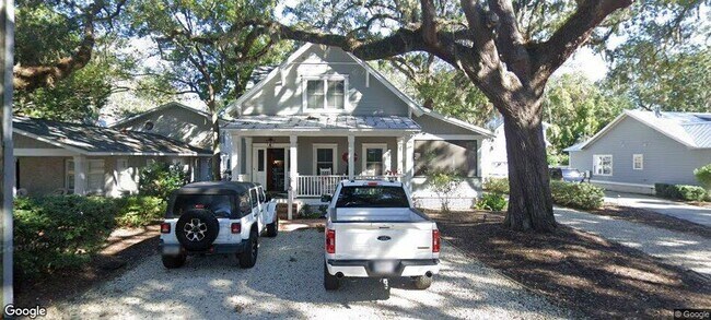 Primary Photo - 605 Demere Way