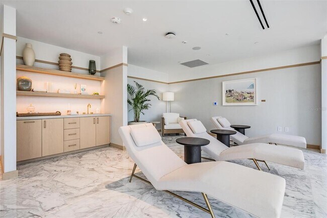 Building Photo - 3015 S Ysabella Ave