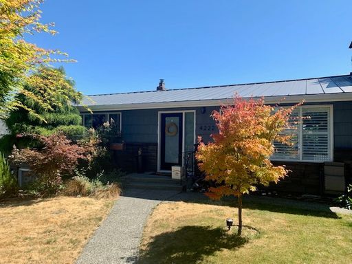 Building Photo - Spacious 4 Bedroom Magnolia Home Available June 12th