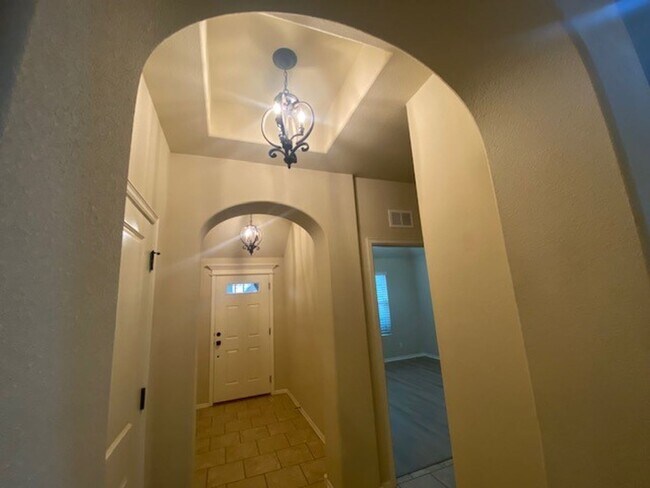 Building Photo - Spacious 4 Bed | 2 Bath | Large backyard | Bixby