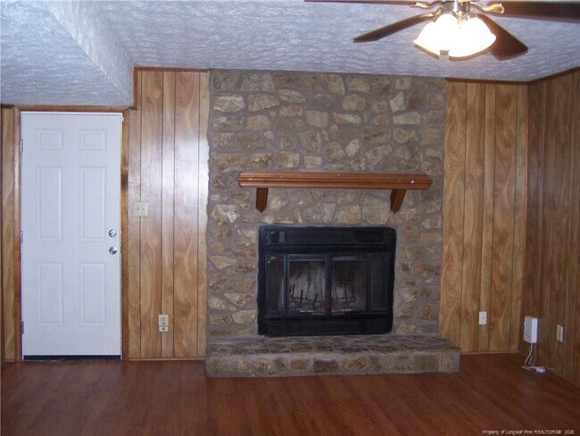 Building Photo - 6813 Brush Creek Rd