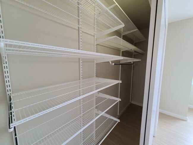 Building Photo - 1400 Castro St