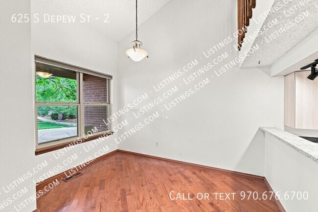 Building Photo - 625 S Depew St