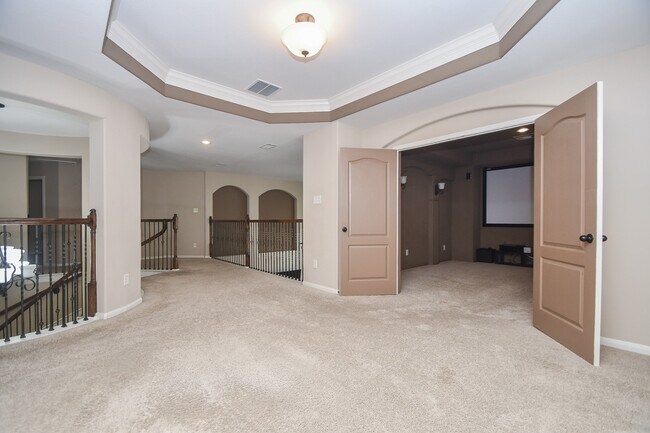 Building Photo - 6034 Gracys Landing Ln