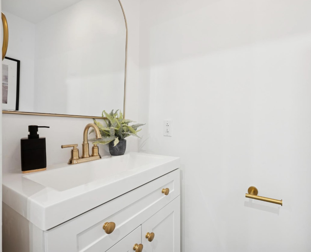 Building Photo - 2600 Webster St