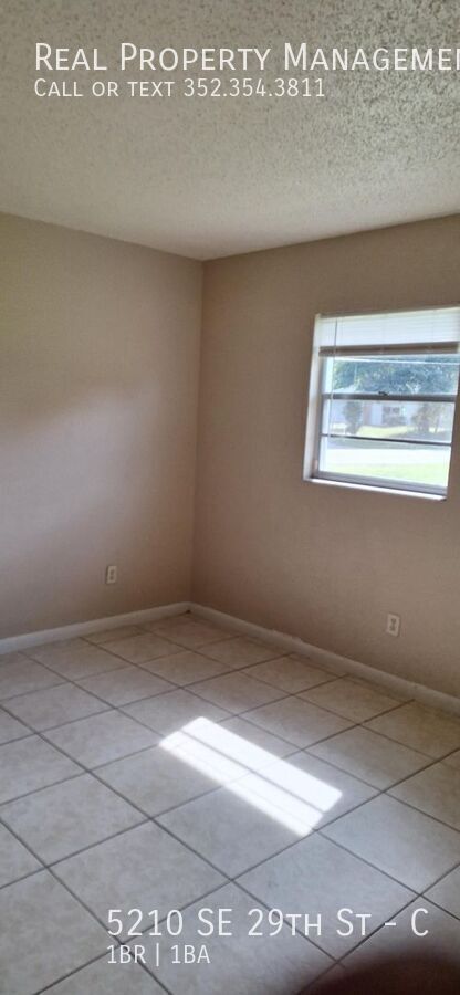 Building Photo - 5210 SE 29th St