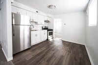 Building Photo - Sandalwood Apartments