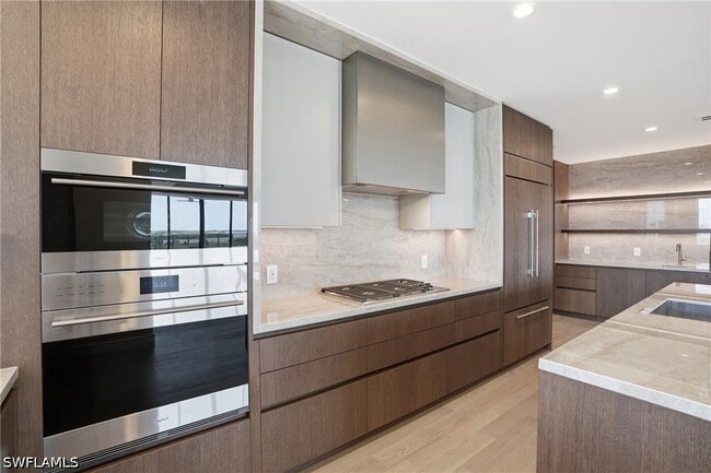 Building Photo - 5100 Seagrass Blvd