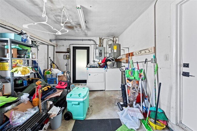 Building Photo - 7835 W 16th Ct