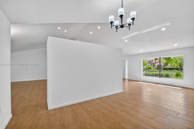 Building Photo - 9721 Majestic Way