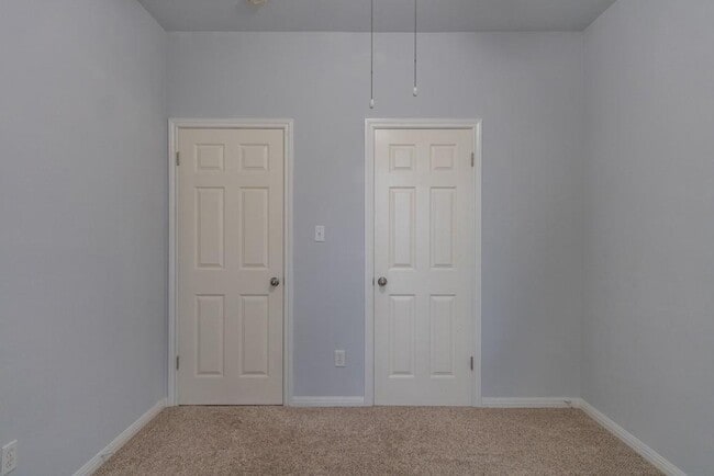 Building Photo - 8214 Cornerwood Dr