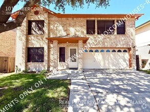 Building Photo - AVAILABLE NOW! Two Story 3 Bedroom / 2.5 B...