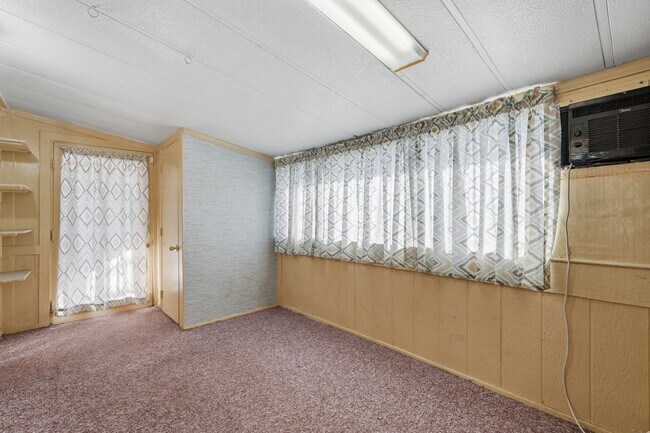 Building Photo - 2237 W Foothill St