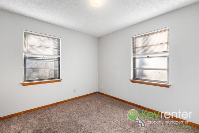 Building Photo - 1432 Fairmount St