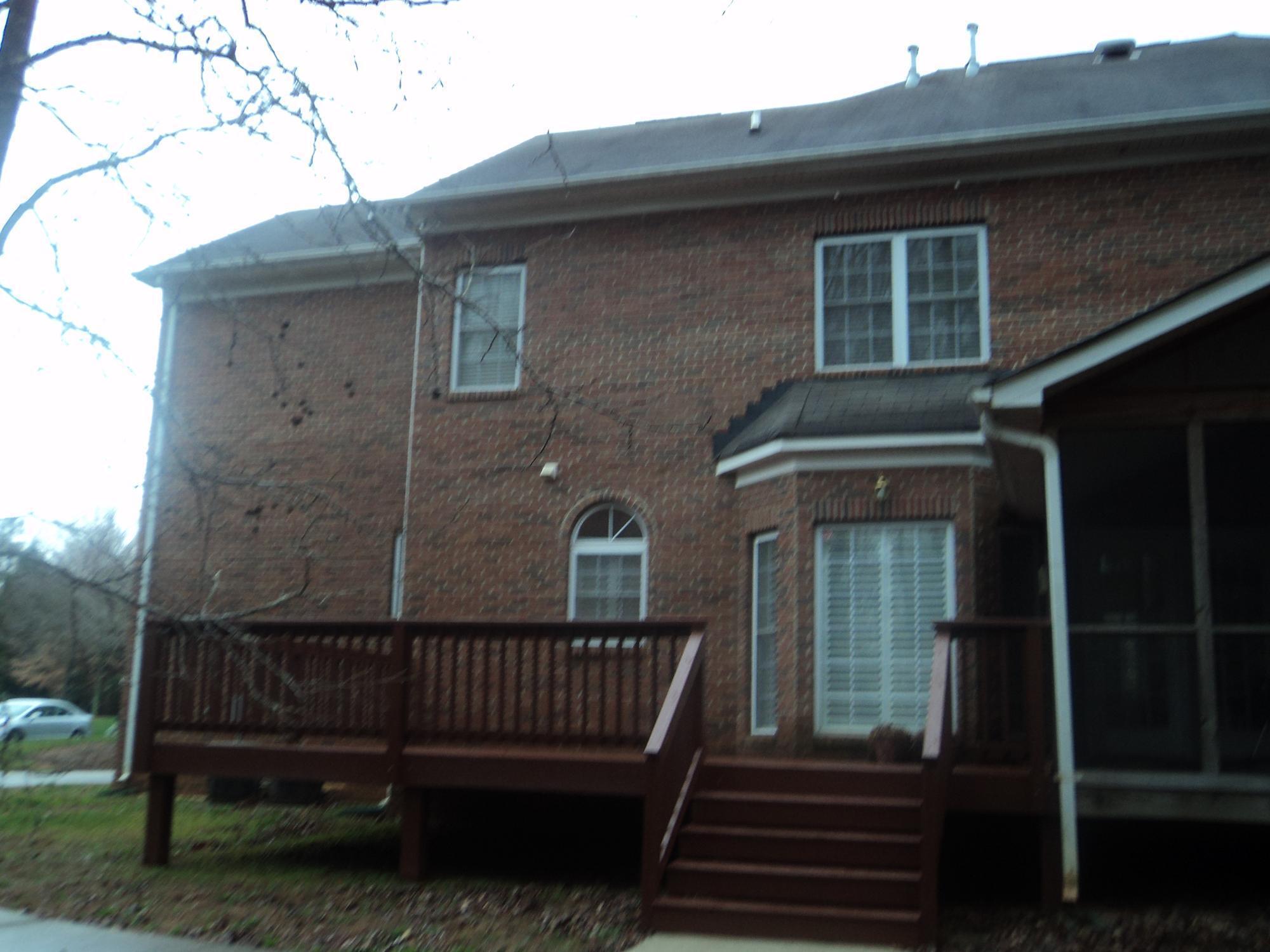 Building Photo - 7127 Weddington Brook Dr