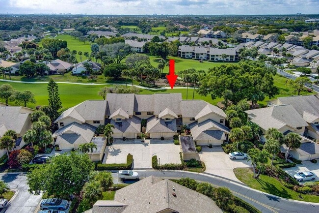 Building Photo - 17138 Waterbend Dr