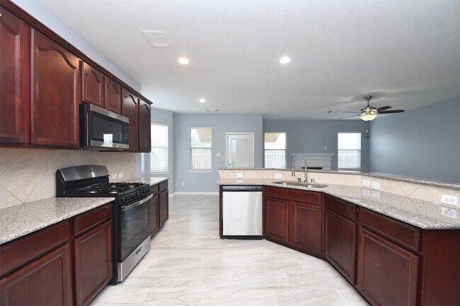 Building Photo - 3730 Rocky Ledge Ln